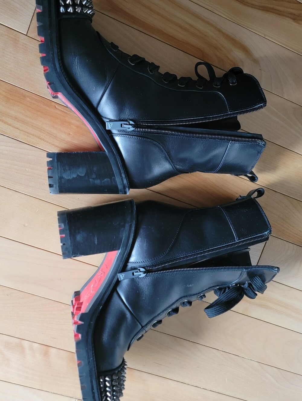 Christian Louboutin Black Leather Lace-Up Studded Ankle Boots Size 36. 5 - Picture 8 of 15